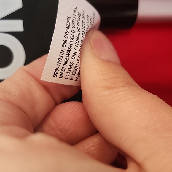 All In Motion Red Quarter-Zip Pullover, Xxl - Picture 11 of 11